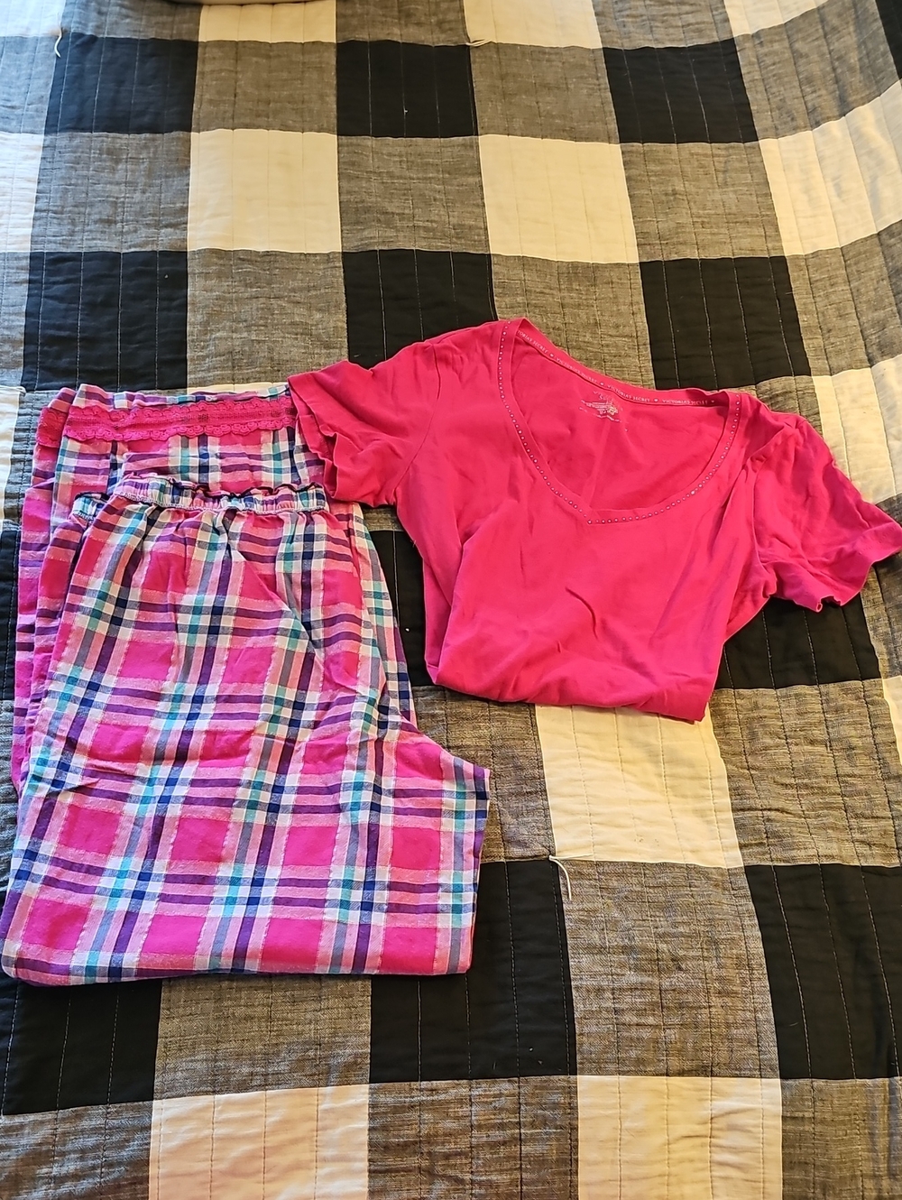 Victoria's Secret Womens Hot Pink Short-Sleeve Tee with Pink Plaid Pants